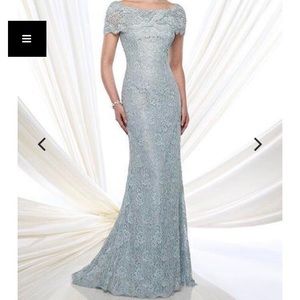 Ivonne D by Mon Cheri